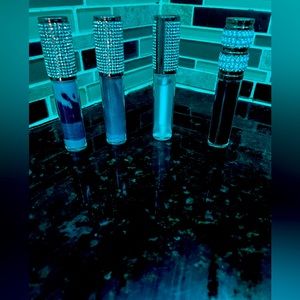 Brand new or slightly used clothing and accessories